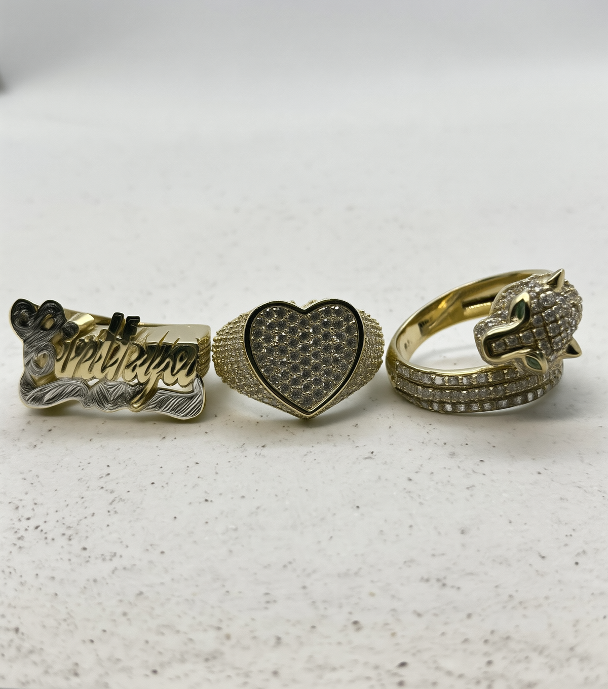 WOMEN'S RING