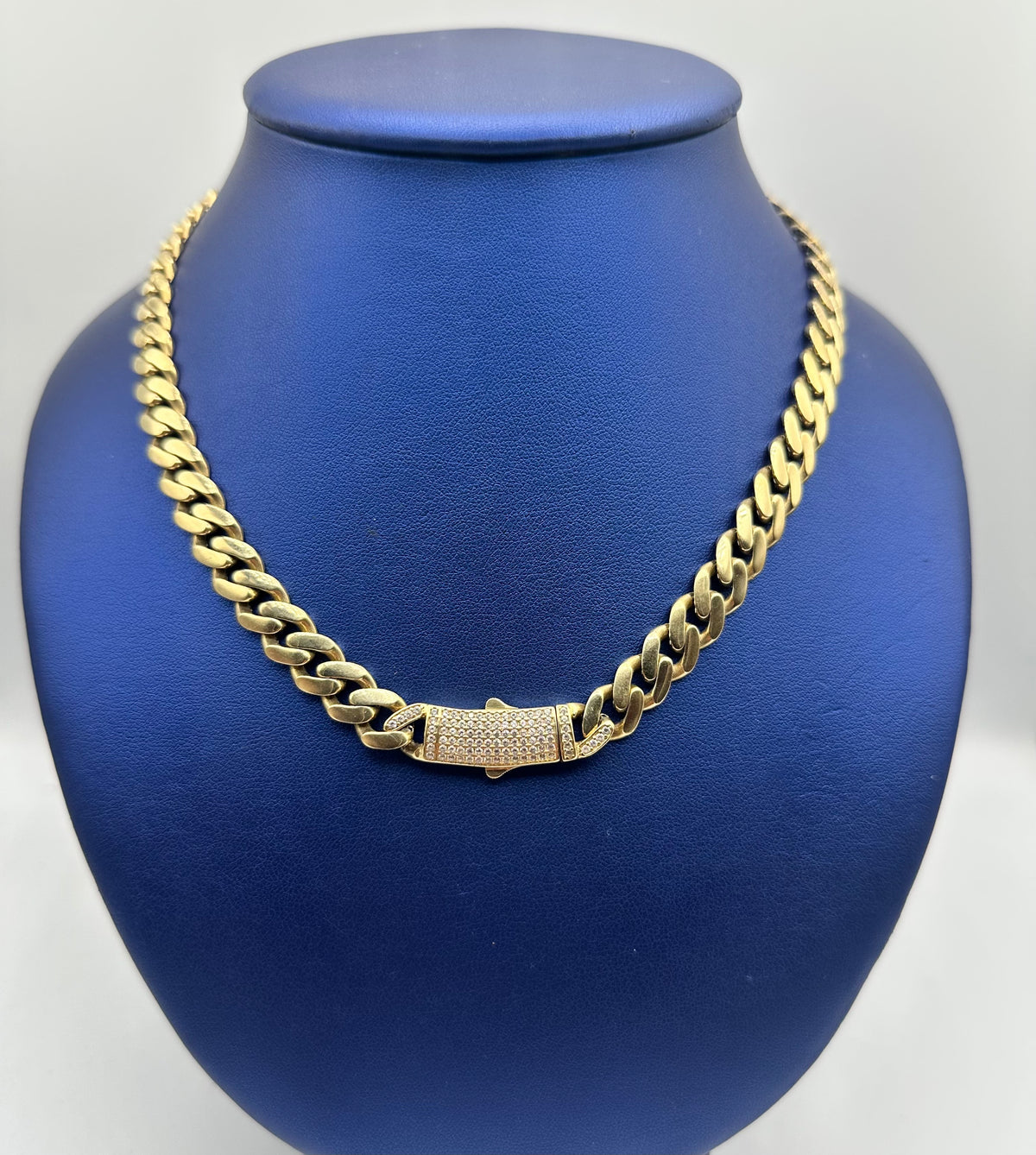 14K HOLLOW MONACI CHOKER 9mm /16"& 18 "